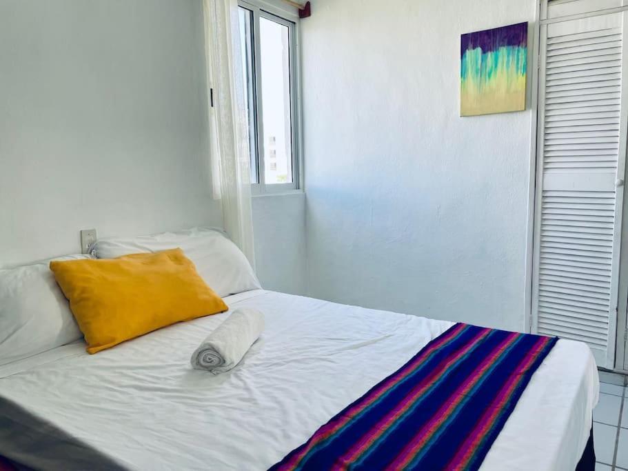 Punta Me Apartments & Rooms Near The Punta Sam Ferry Beach Cancun Exterior photo
